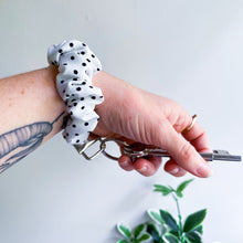Load image into Gallery viewer, Polka Dot Scrunchie Keychain
